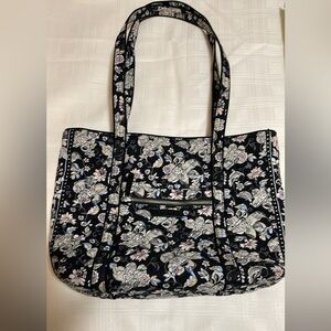 Vera Bradley Signature Miller Bag Tote
Holland Garden Black floral